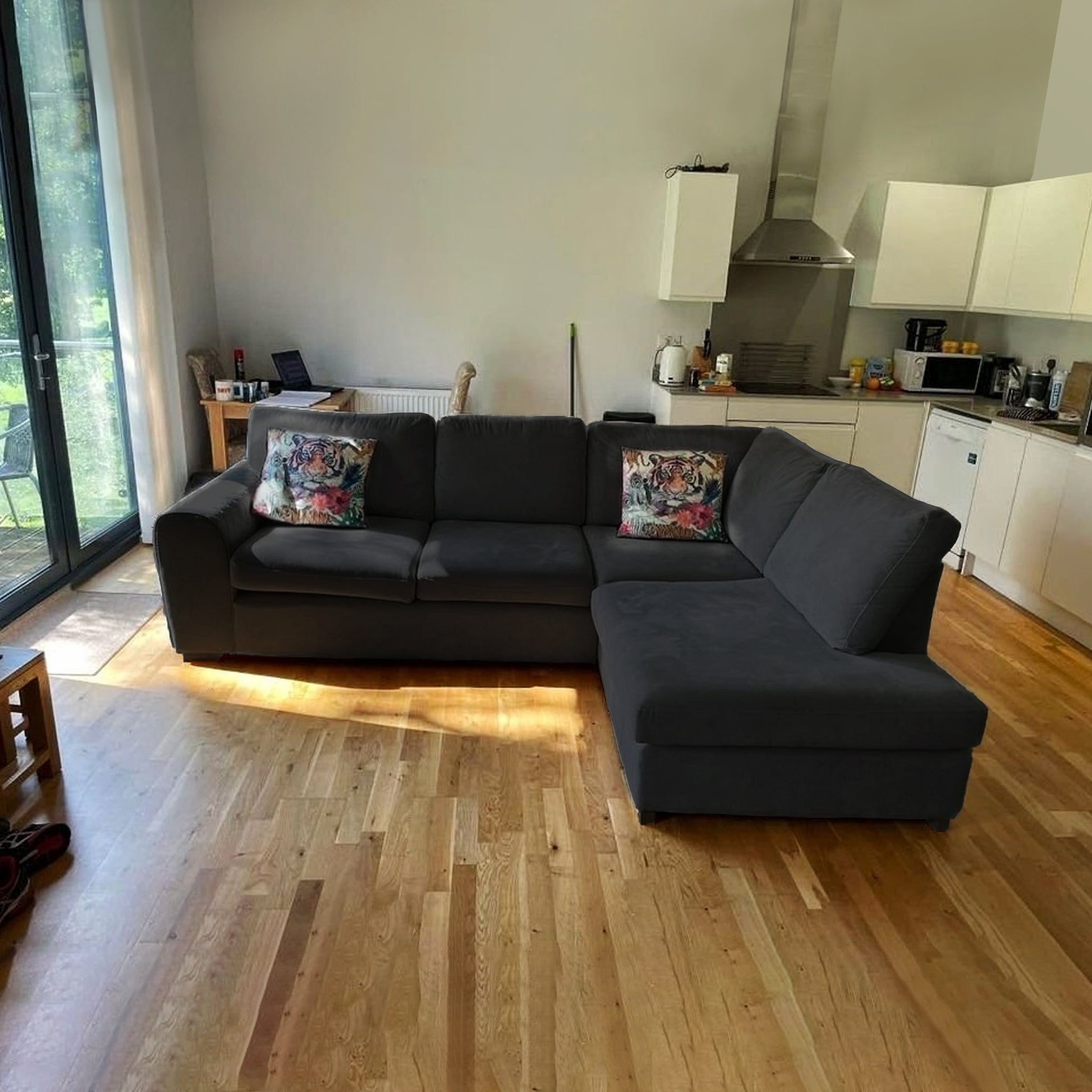DYLAN 4 SEATER KENSINGTON SOFA HIGH-BACK